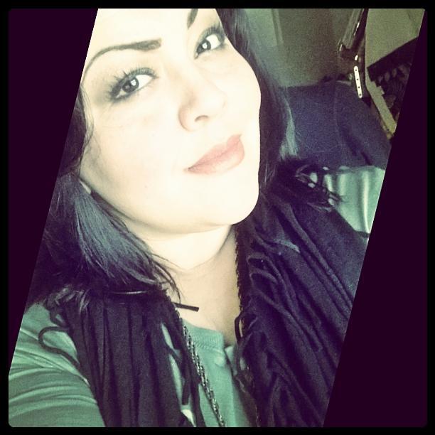 Not your average MK Lady ;) Love meeting new people and making them pretty. Contact me for product info, samples or if you would like a free facial (local only)