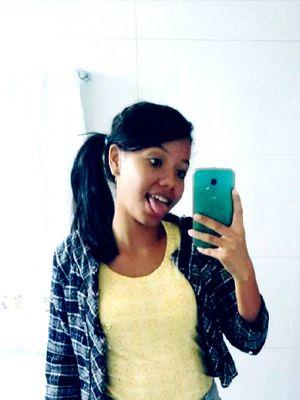 Antes de falar,ouça .Antes de agir, pense. Antes de criticar ,conheça. E antes de desistir , tente.
