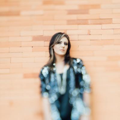 Twitter de divulgação da cantora @karolstahr