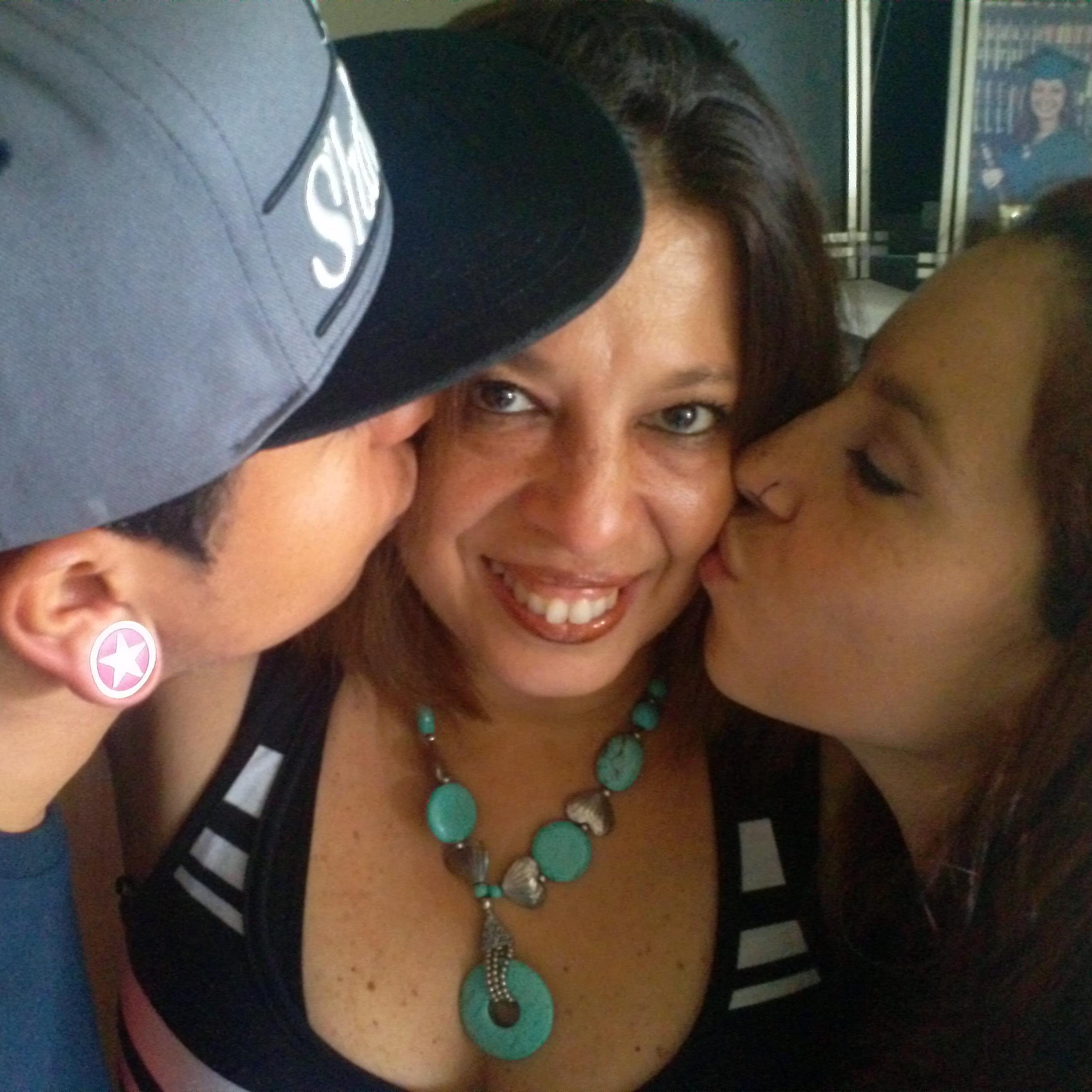 yajairacoro's profile picture. 