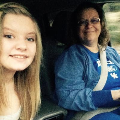 KellieCarter1's profile picture. 