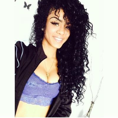 LickMyBlunnt's profile picture. Do not follow me if you are not a freak ! #Caribbean❤️