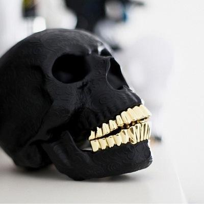 Steady pasted ass nigga, strictley boute the business and off the wall with the BS!
