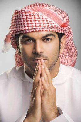 نحنُ قوم إذا ضَاقت بنَا الدُنيا , اتَسعت لنَا السّمَاء