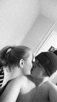 slater_olly's profile picture. Get tweeting