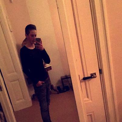 AJAX AMSTERDAM❤️
Instagram: patrick_dehaan21
snapchat: patrick1266