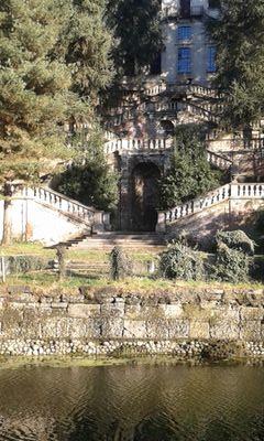 Mamma, sportiva, amante della natura e dei viaggi, sferruzzatrice compulsiva con il pallino dell'originalità  ecco i miei pensieri con un figlio autistico