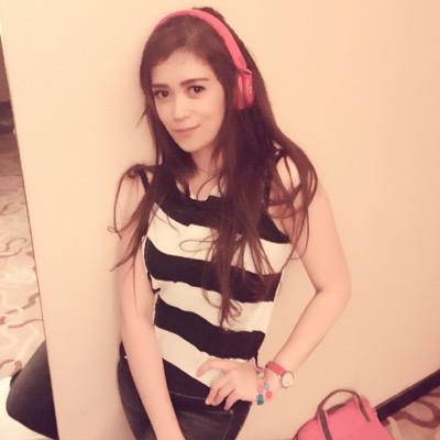 rara__ayu's profile picture. Hidup adalah tentang bagaimana kita menyikapinya......“
