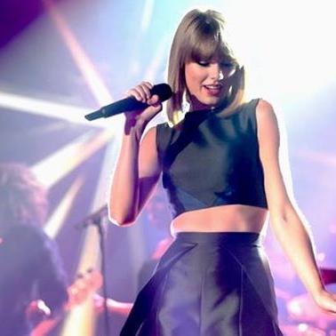 #Swifties LOVE you babe s2
@taylorswift13 AUSTIN is my life s2s2 #Portugalneeds1989WorldTour                        Ariana Grande@ariangrande
Portugal*