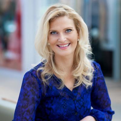 Melanie Case Net Worth