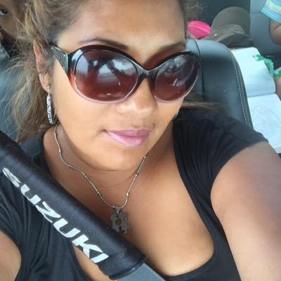 bombondelgold's profile picture. happy