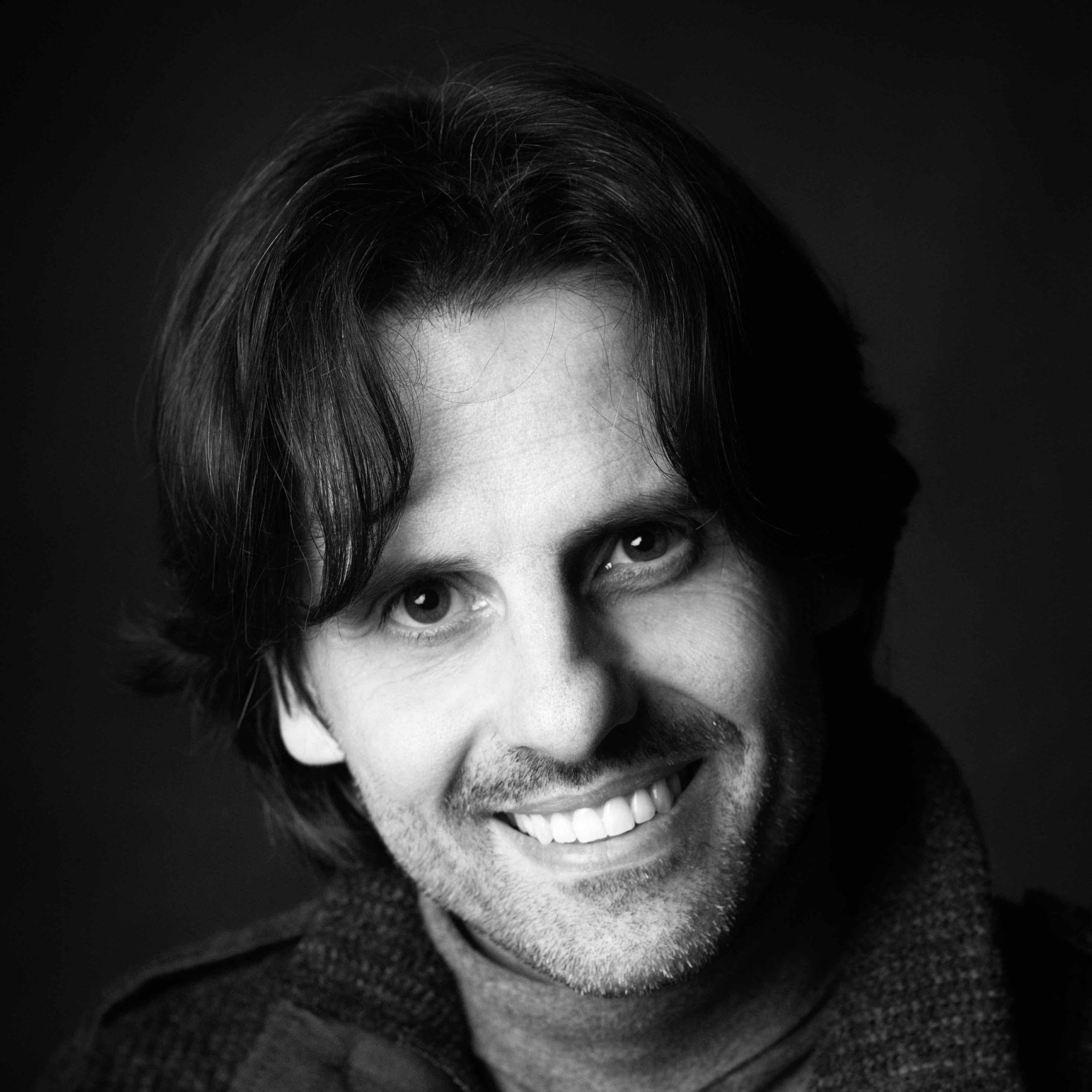 Poeta, editore, consulente aziendale e formatore esperto di #storytelling