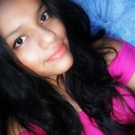 Sonrie y se feliz..porque Dios te ama :)