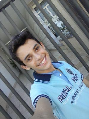 Um cara feliz, inteligente, amante da vida e acima de tudo, Fiel.