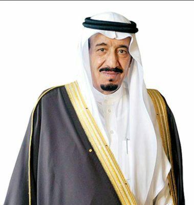 سعودية طموحة خريجة كلية التربيه..