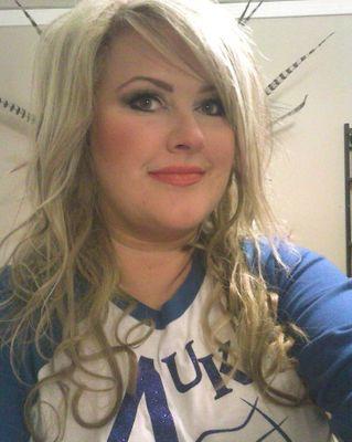 Baking Queen/Pretentious nerd with big blonde hair/stylist/salon owner/keeper of random knowledge/crafting DIY/crazy chicken lady/ #BBN #TWD #SPN