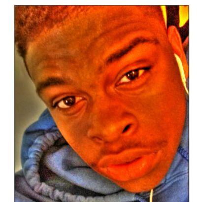 add me on snapchate @travon438