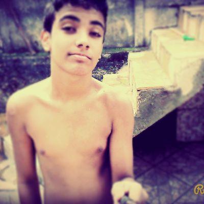 o amor e uma coisa que nao c explica a vontade de te ver e cada vez mais forte a sua boca me excita mas a coragem de falar o que sinto nao sai de min