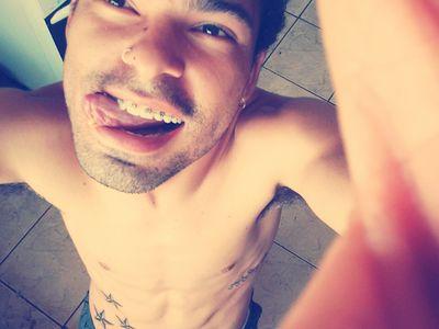 Antes de criticar, olhe o conteudo ✌