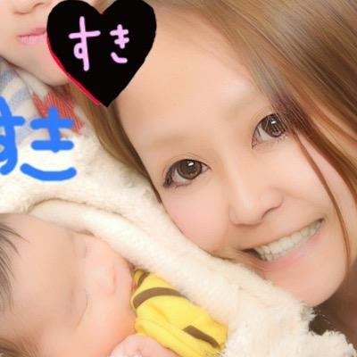 グッズ取引用アカウントになります
成人済。ゆうちょ対応。

迅速な対応を心がけていますが、仕事等の都合上お返事が遅くなることがあります。ご了承ください