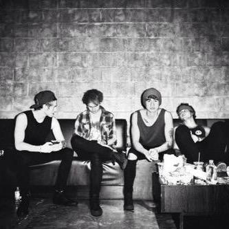 I love 5sos. that's all.