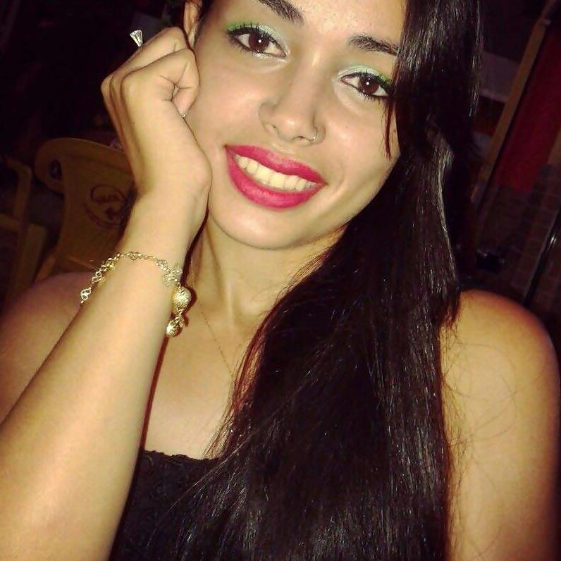 jessica17mendes's profile picture. *, adoro dar risada , mais quando estou brava sou a  pessoa mais chata  do mundo , não tento ser melhor que ninguem ,sou apenas eu mesma ,*-*