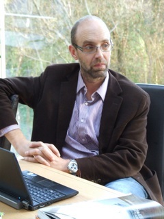 Accountant with 20 years experience working with and for small companies, particularly creative businesses