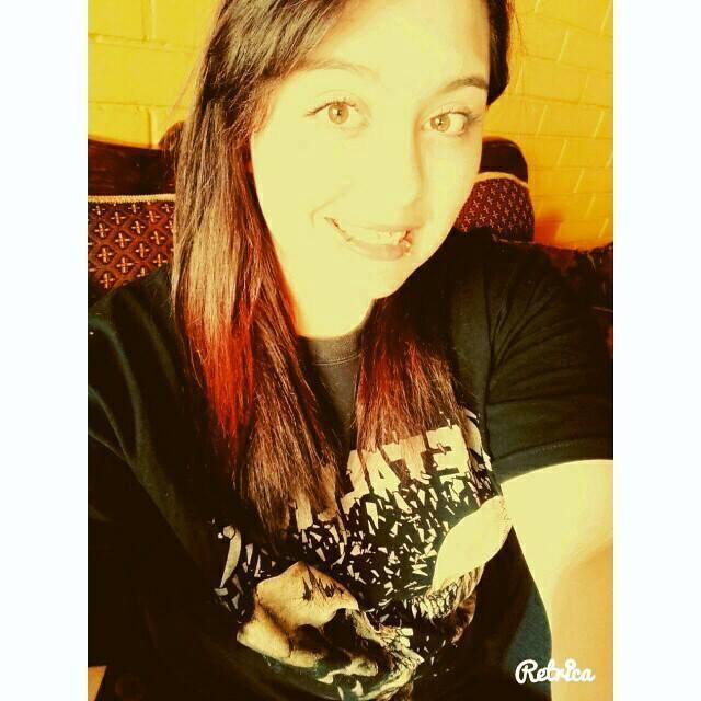 alyssonn__'s profile picture. I love post-hardcore 3 3