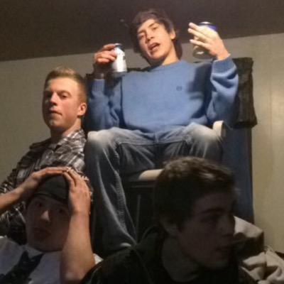 Lets rap. I'm serious. and make some magic music shit happen
Soundcloud https://t.co/N5JXWD9SM2