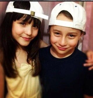 Sabe Pq Sou Feliz?Pq Tenho Meus Idolos Amo Voce Lari Amo Voce Leo Amo Muito Meus Birulinhos❤
