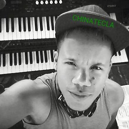 MUSICO.....
TECNICO EM INFORMATICA
AUXILIAR DE ESCRITORIO
MIDIMAN
TO NA ACADEMIA PARA SER GAROTO DE PROGRAMA  RSRSRS
