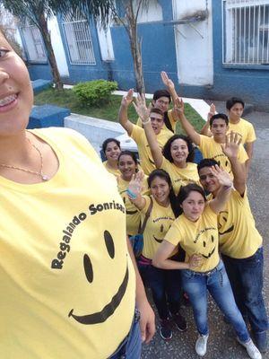 Somos una campaña y nuestro propósito es regalar sonrisas a los niños con cáncer este 30 de Abril.Apoya nuestra noble causa y sonriamos juntos.