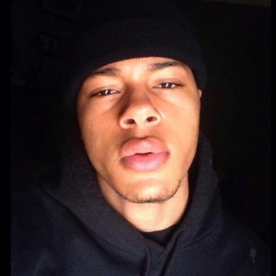 REESElNTHETRAP sucks me daily