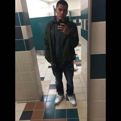 bildeburg's profile picture. livin