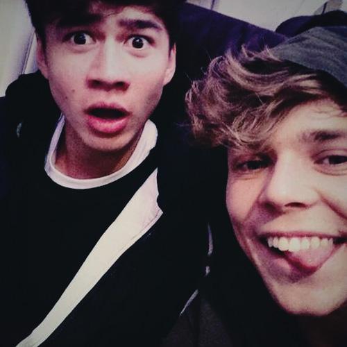 hey michael clifford fite me irl