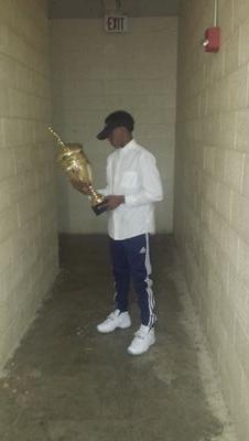 9/15/14✊
Basketball Junkie!1⃣2⃣
SneakerHead