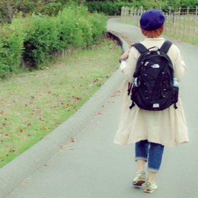 黒バス (特に黒子)愛してます！！！✧*｡テツくんクラスタ✧*｡ テツくんに愛を叫び隊(←ﾅﾆｿﾚ)マギも好きです！(煌帝国組)声優さんに興味があります♪ 腐ってる会話をしてみたいです！笑フォローの際は一言下さい！※コミュ障です。高校生という名の地獄の青春してます。