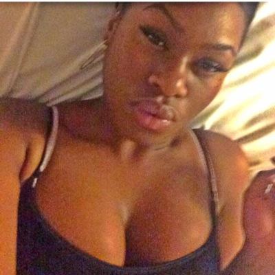 miss_fizzie's profile picture. Motivated By The Fear Of Being Average