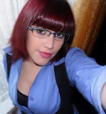 karenalarcon87's profile picture. 