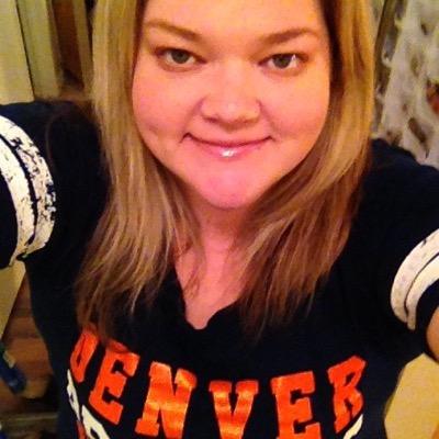 typical texas chick born and raised in the lone star state ... Hook Em Horns!
