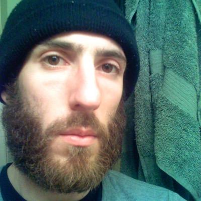 HarrizzNeezz's profile picture. glass blower and party thrower. that is all.