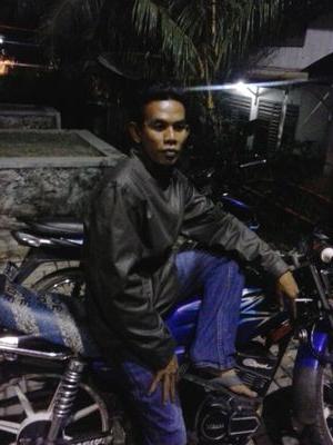 dodiaza115's profile picture. 