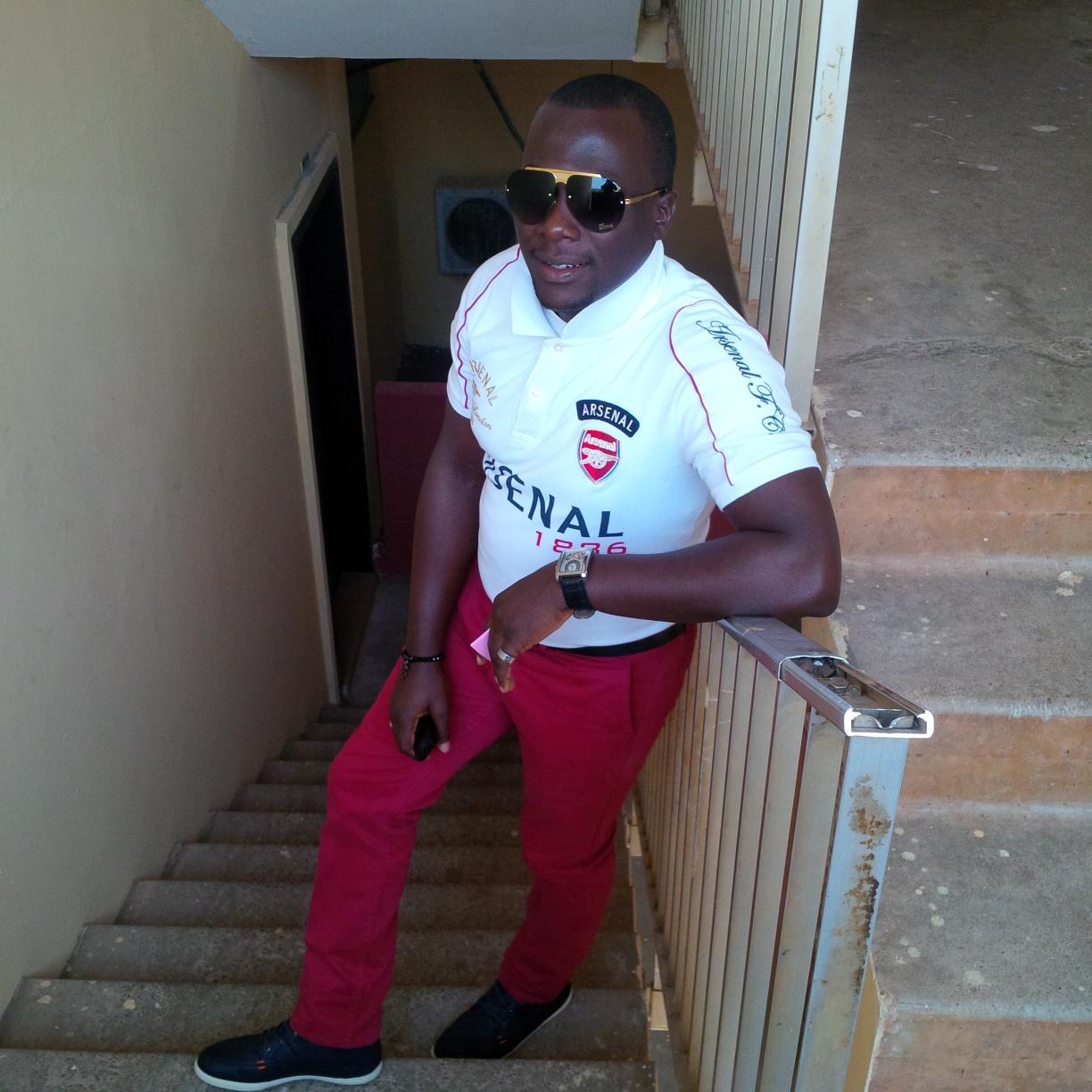 cylops03's profile picture. Cool and easy going, nice to a fault, interior designer #TEAMARSENAL. #TEAMBARCELONA #BAN