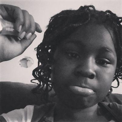hi its charley aka nae i go to csa kik onlyonecharley insta charleymay_ kelyse my twin  team capricorn 
my main/sis is diamond  stopped lying years ago