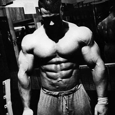• Reaching out to like-minded individuals who are passionate about lifting and fitness • Follow for Gym Motivation, Giveaways, and More! •
