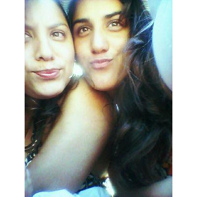 Estudiante de Trabajo Social                                               ¡VIDA AMOR Y RISA!