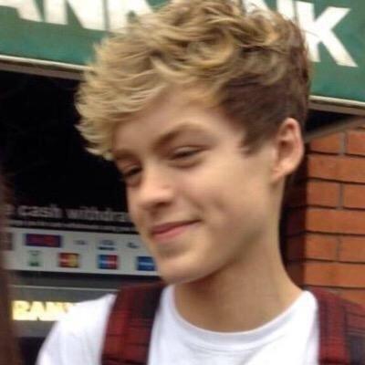 bioorunfollow31's profile picture. RT this link or unfollowed https://t.co/Ke95P8EeYh