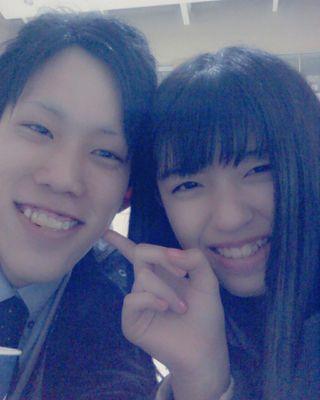 ひなたー袴田ひなたー。ひなってよんで？ おにーちゃんおなまえはー？