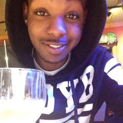 HellRell94's profile picture. 