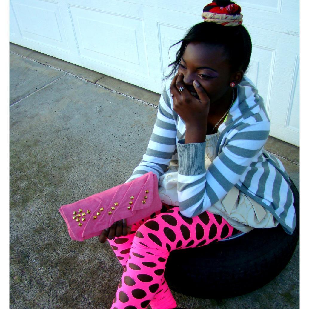 Fun fantastics finds connecting us girls with our favorite accessory! A girl must be ready to carry all her favorite goodies in a fab handbag or a clutch!